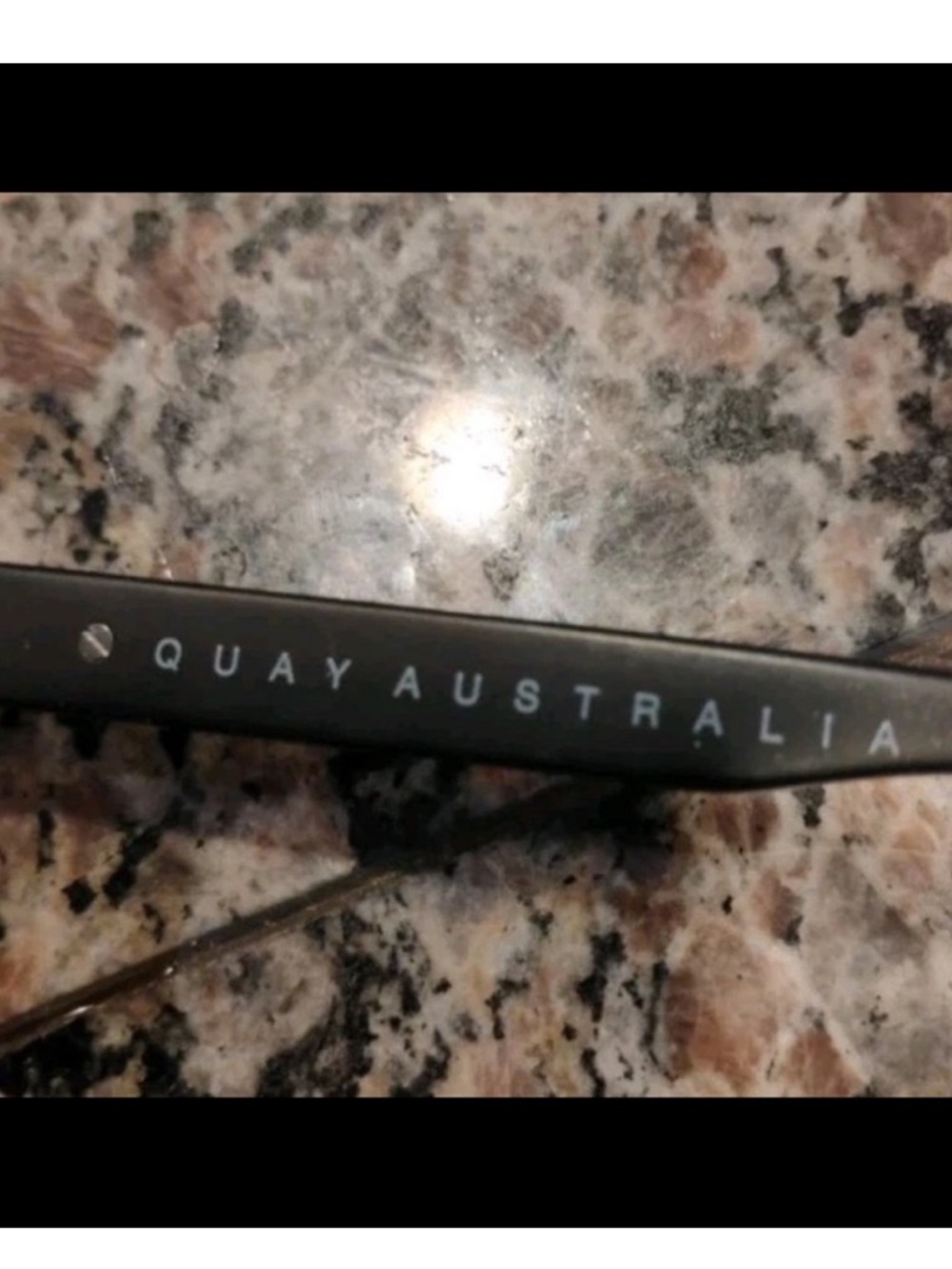 Quay Australia Sunglasses FLIGHT RISK - Picture 7 of 9